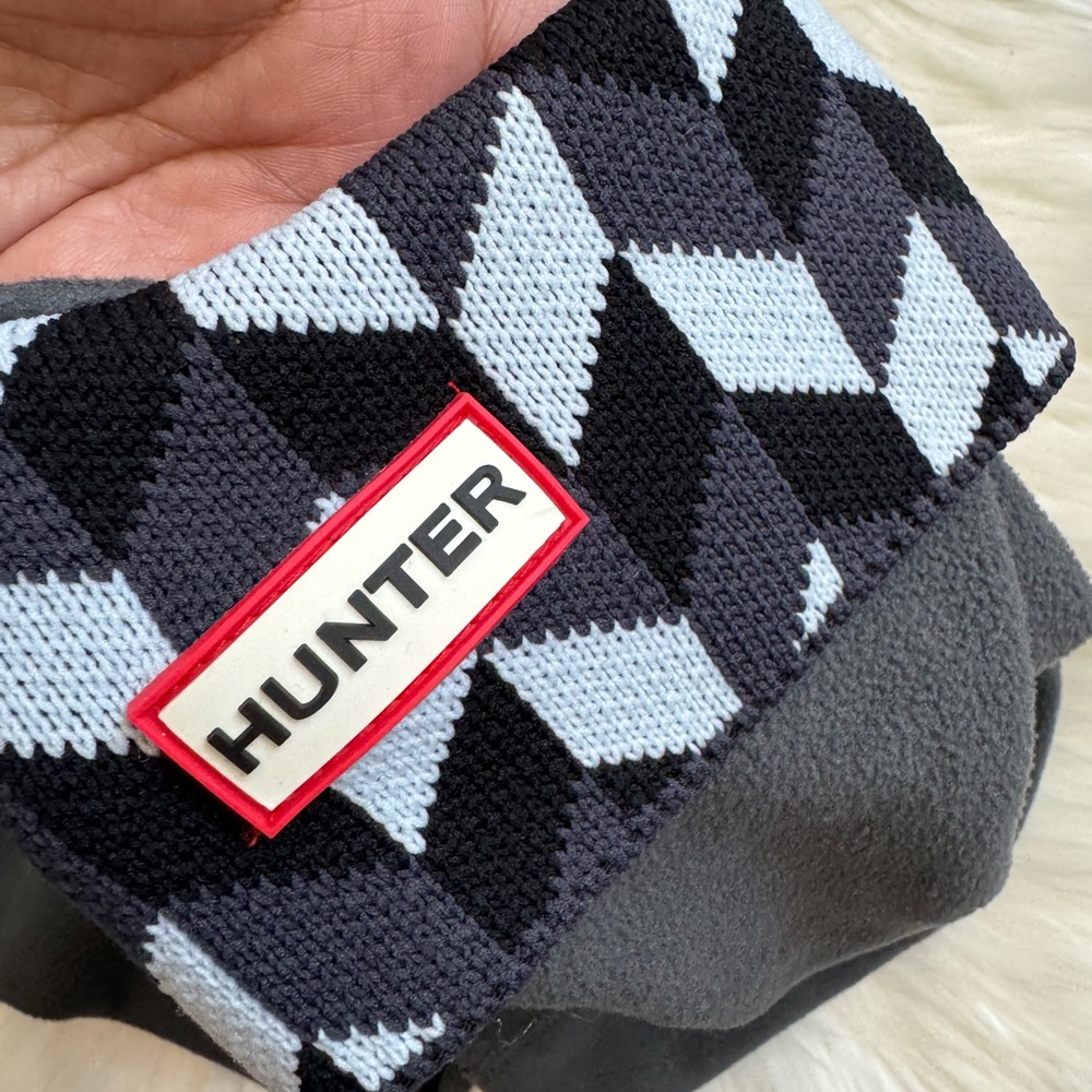 Hunter Black & White Knit Cuff Fleece Boot Socks - Picture 3 of 7